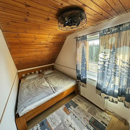 Ve Druhem Patre S Parkovanim Апартаменты *