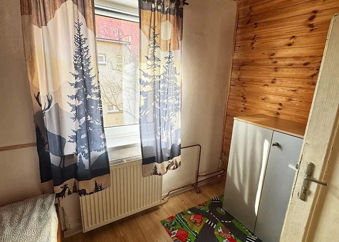 Ve Druhem Patre S Parkovanim Daire